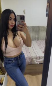 631402340: Chica busca chico en Almería