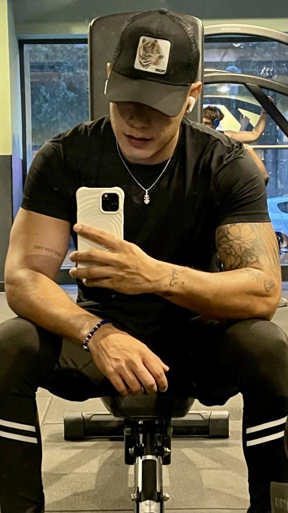 Chico busca chica en Navarra: 