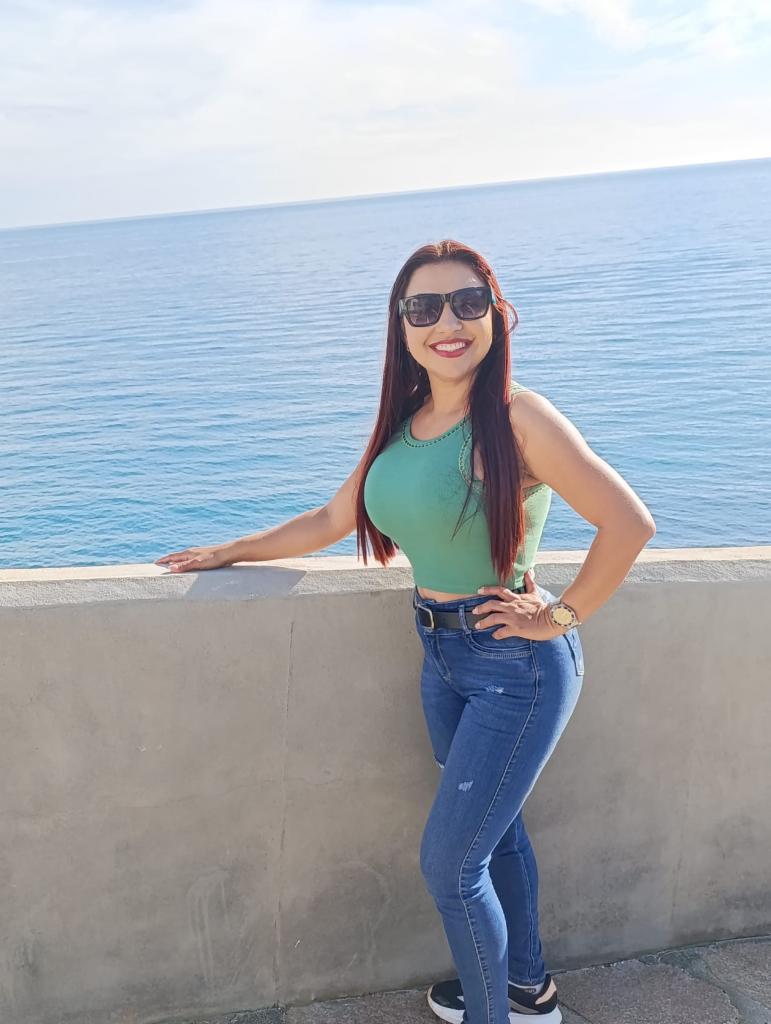 693299806: Chica busca chico en Almería