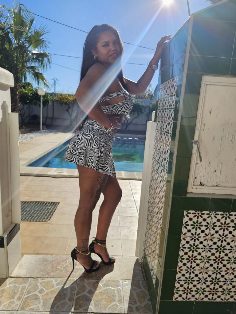 607251853: Chica busca chico en Lérida