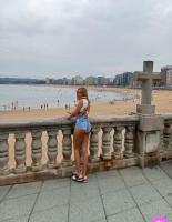 698503881: Chica busca chico en Madrid