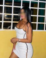 695799872: Chica busca chico en Barcelona