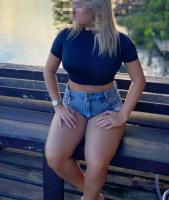 613785762: Chica busca chico en León