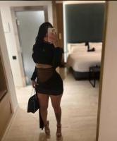 611312780: Chica busca chico en Barcelona