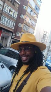 644714148: Chico busca chica en Cantabria