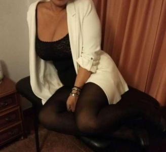 672007499: Chica busca chico en Pontevedra