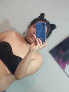 634166407: Chica busca chico en Navarra