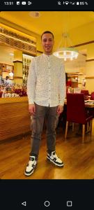 Chico busca chica en Barcelona: 