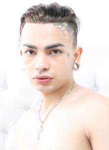 673471370: Chico busca chica en Madrid