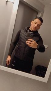 687144117: Chico busca chica en Ciudad Real