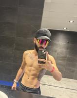 623547296: Chico busca chica en Madrid