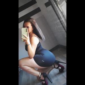 642280871: Chica busca chico en León