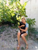 631824108: Chica busca chico en Gerona