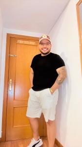 617481564: Chico busca chica en Madrid