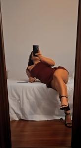 644830149: Chica busca chico en La Coruña