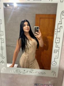 613576827: Chica busca chico en Valencia