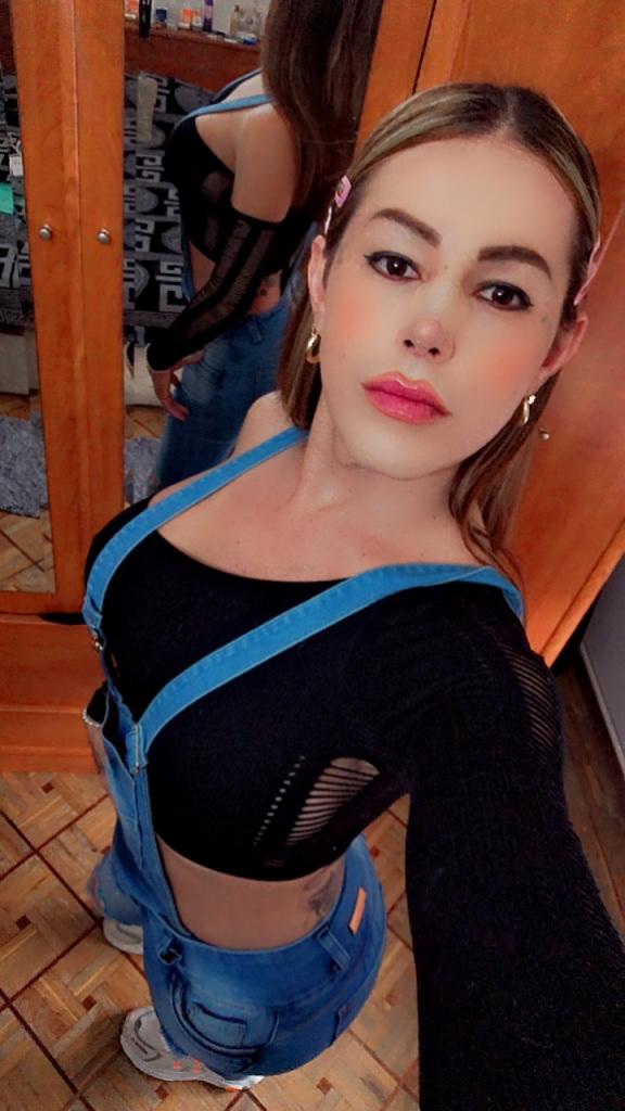 657229207: Transexual en Badajoz