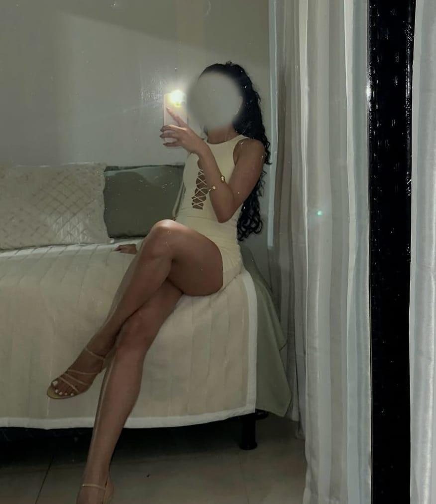 691163557: Chica busca chico en Madrid