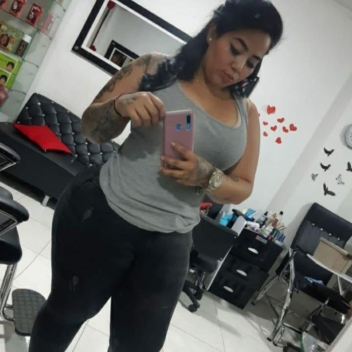 687164540: Chica busca chico en Almería