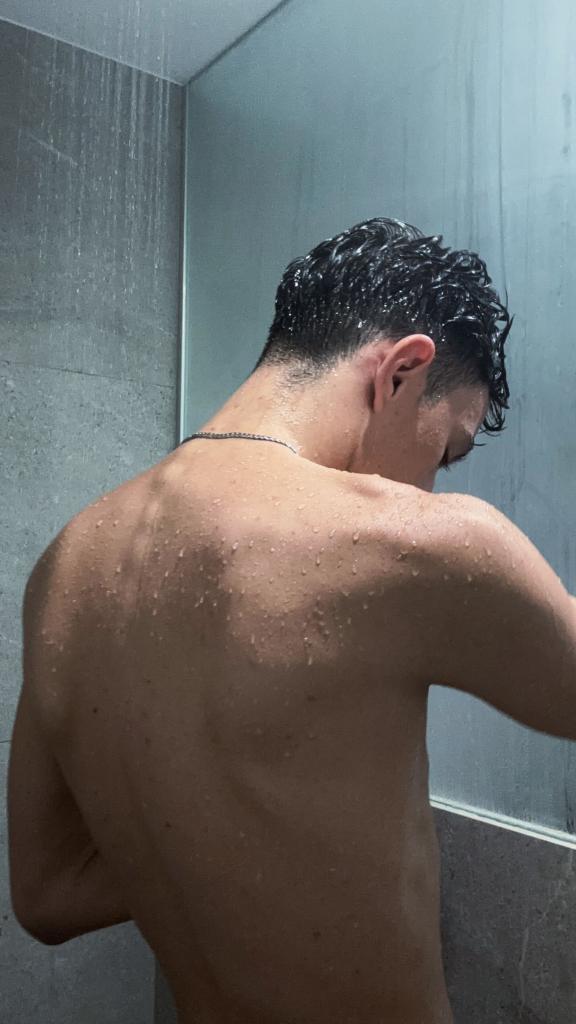 613056897: Chico busca chica en Mallorca