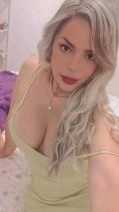 678969337: Chica busca chico en Sevilla