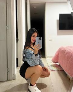 613634661: Chica busca chico en Cáceres