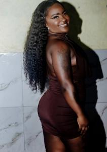 614825279: Chica busca chico en Barcelona