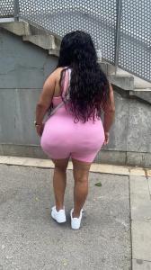 631446863: Chica busca chico en Barcelona