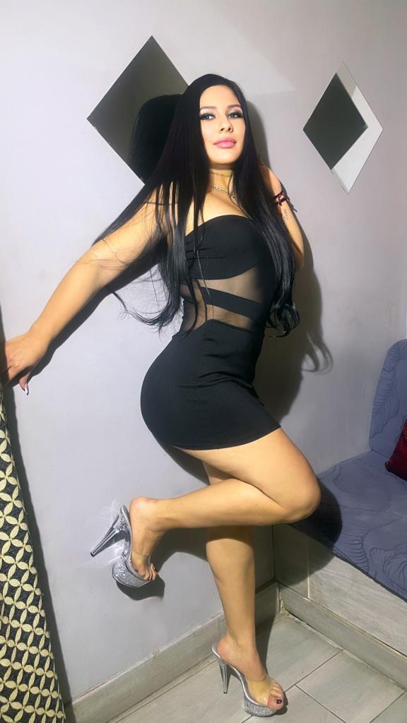 603805777: Chica busca chico en Barcelona