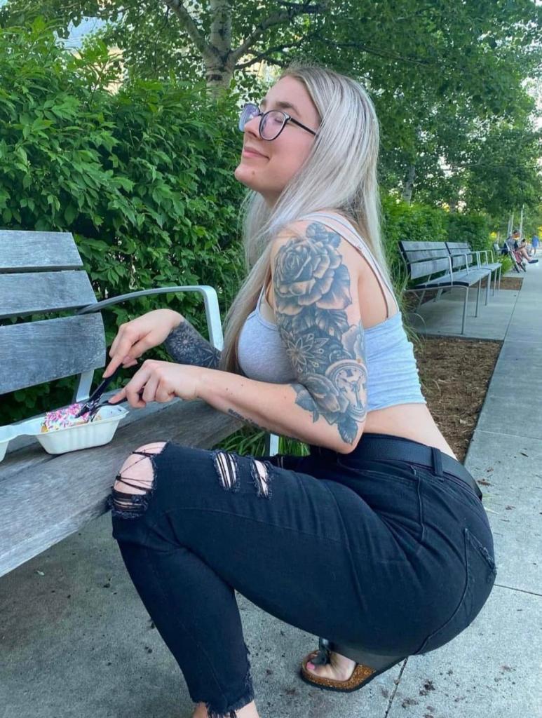 613699499: Chica busca chico en Madrid