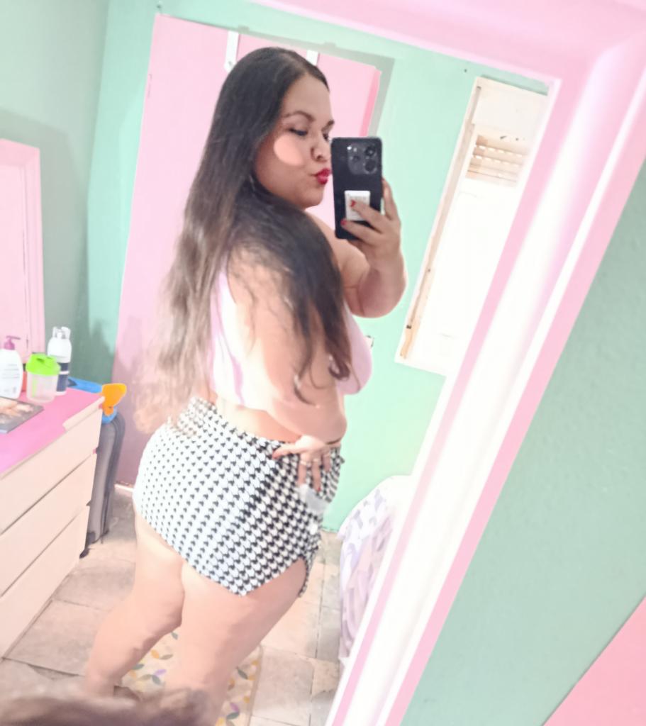 613177641: Chica busca chico en Madrid