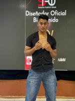 611355593: Chico busca chica en Madrid