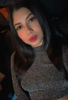 661120993: Chica busca chico en Barcelona