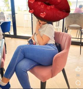 Chica busca chico en Barcelona: 