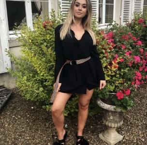 Chica busca chico en Almería: 