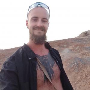 Chico busca chica en Las Palmas: 