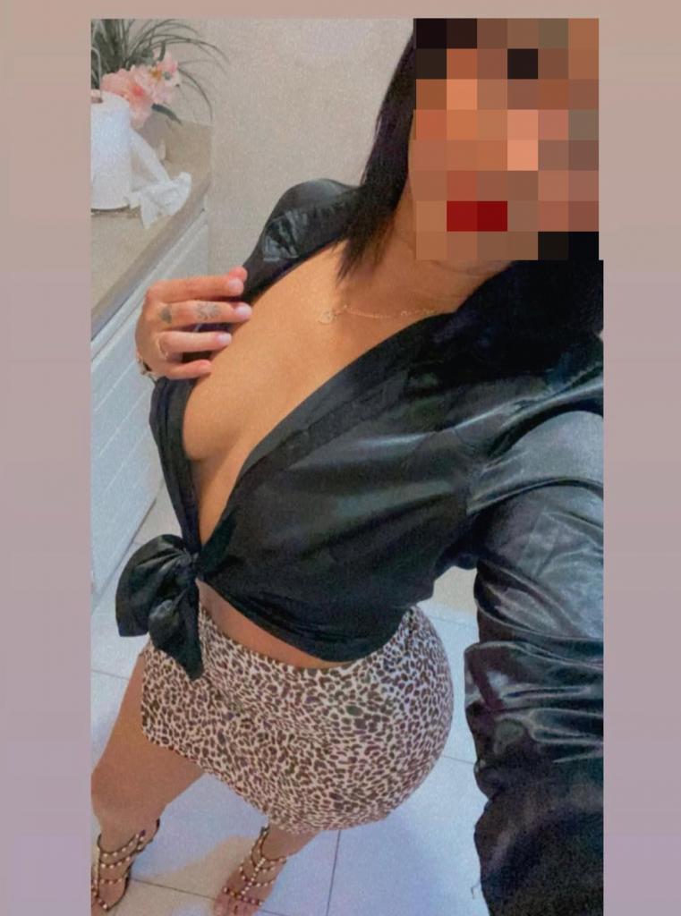 672965448: Chica busca chico en Zaragoza
