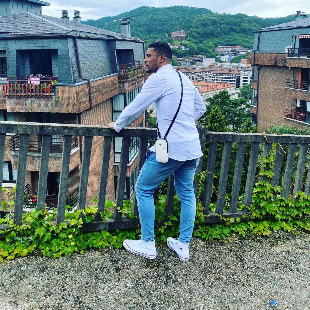 Chico busca chica en Madrid: 