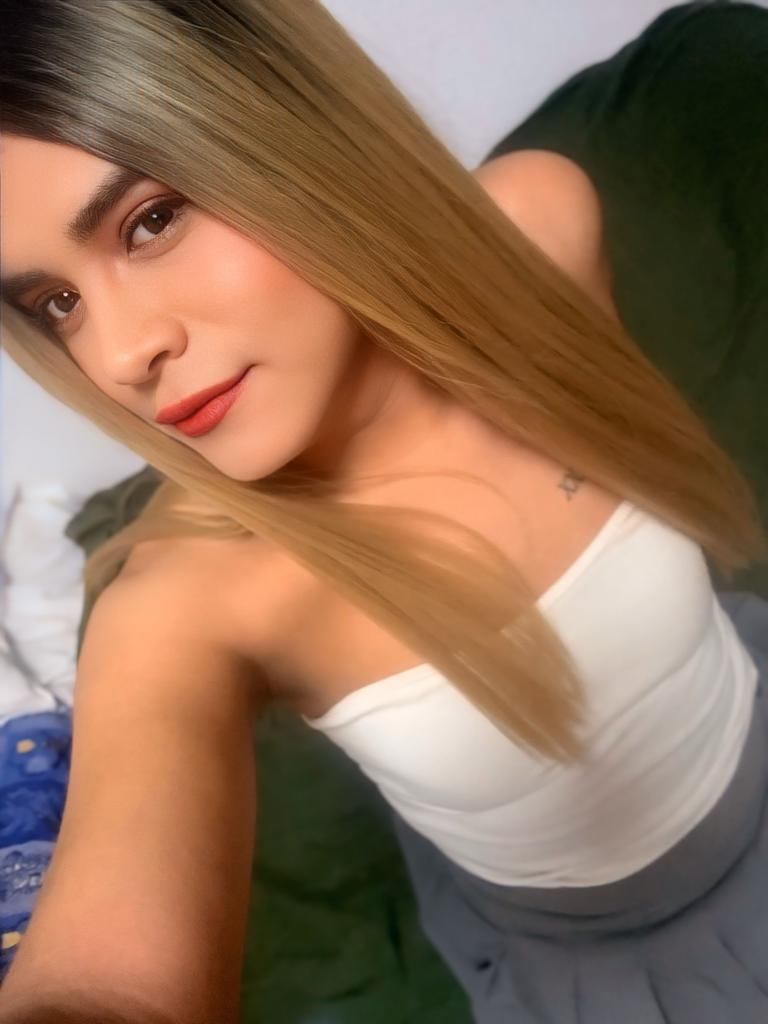 654274798: Transexual en Valencia