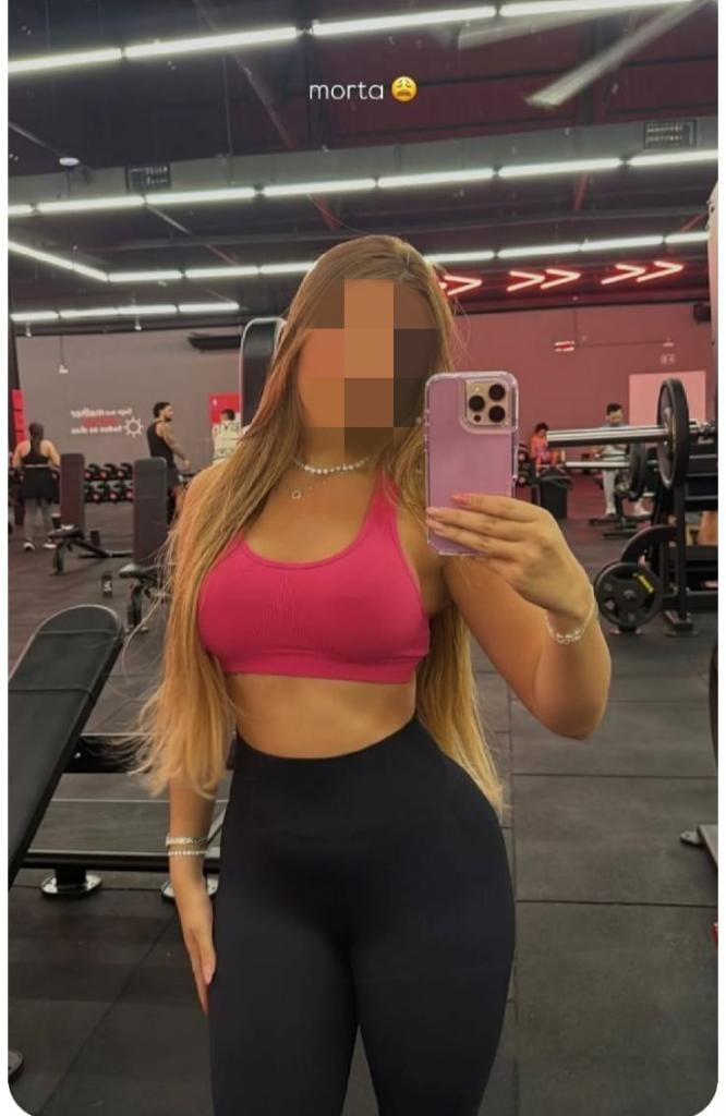 Chica busca chico en Cádiz: 