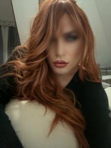 678342117: Transexual en Sevilla