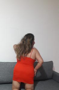 695725686: Chica busca chico en Murcia