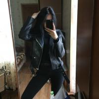 613661055: Chica busca chico en Pontevedra