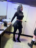 631653038: Chica busca chico en Madrid