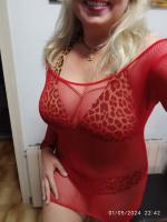 697685515: Chica busca chico en Gerona