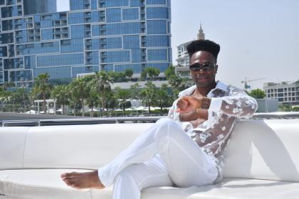 642438849: Chico busca chica en Sevilla