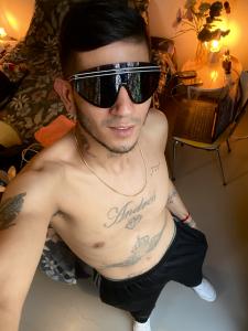 617658902: Chico busca chica en Madrid