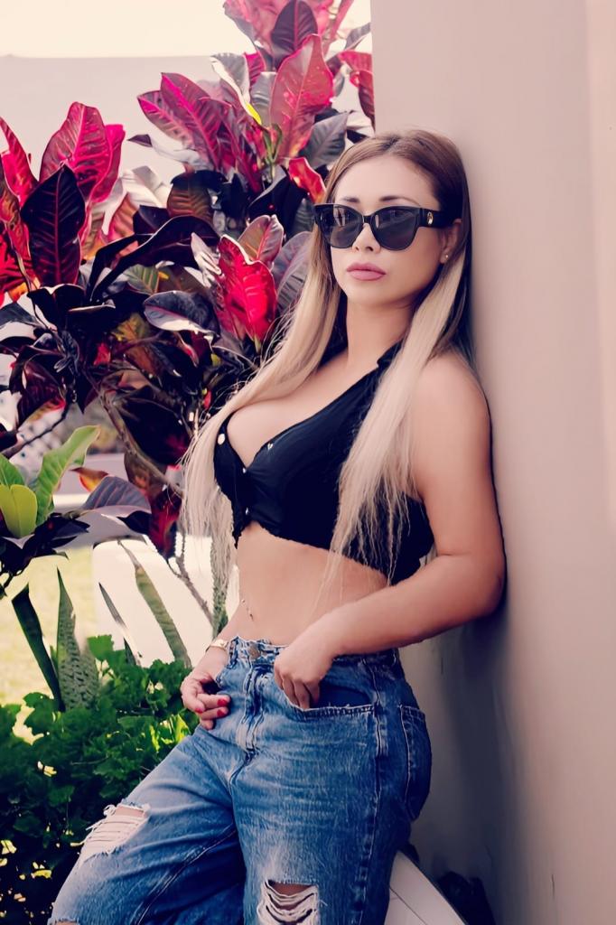 625868643: Chica busca chico en Madrid