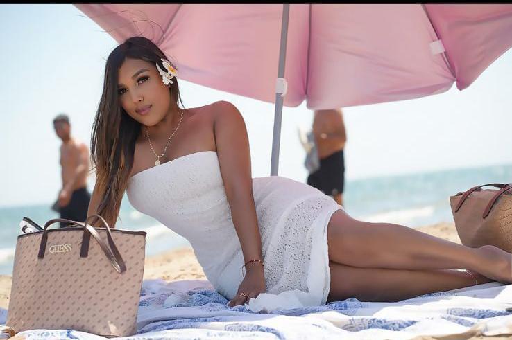 634178219: Chica busca chico en Valencia