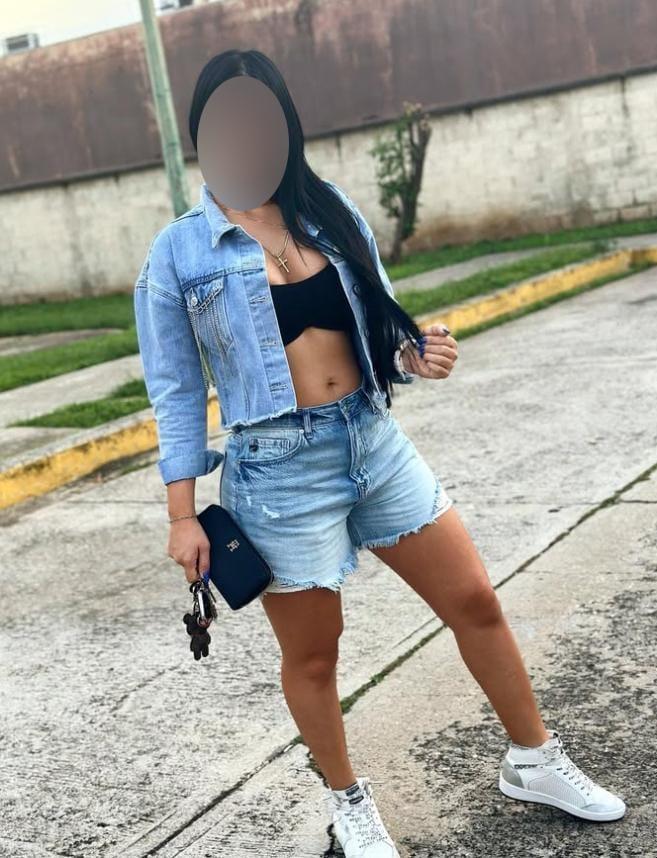 Chica busca chico en Tenerife: 